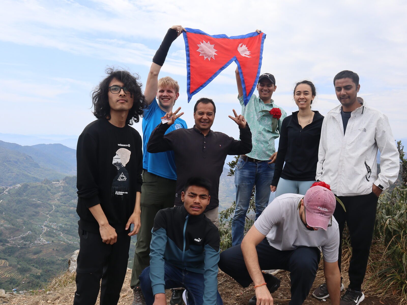 Oxford delegation trek in Nepal